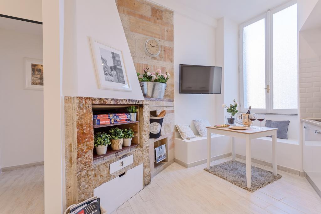 Townhouse By The Spanish Steps Řím Pokoj fotografie